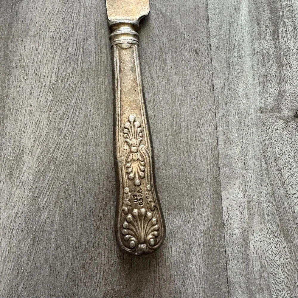 Vintage U.S. CAGS Sterling Silver Pleated Handled Butter Spreader Knife